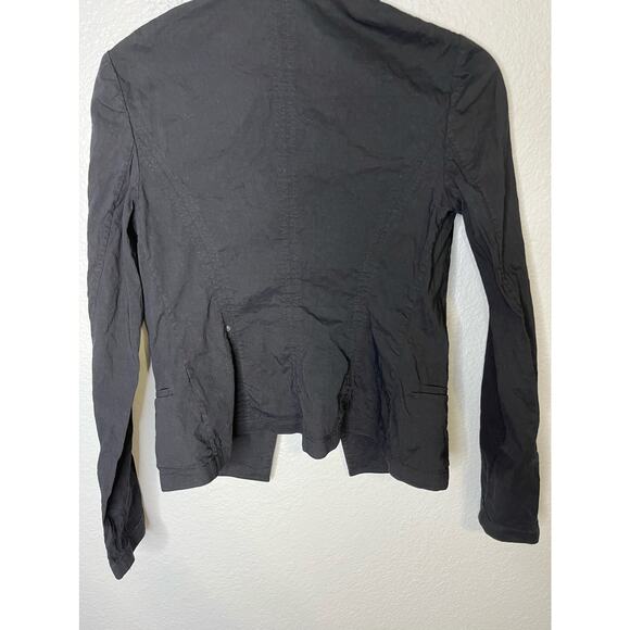 Theory Clean Blazer in Eco Crunch Wash 2 - Picture 9 of 12